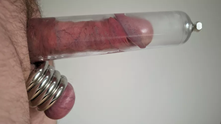 Pump and Balls ringed..