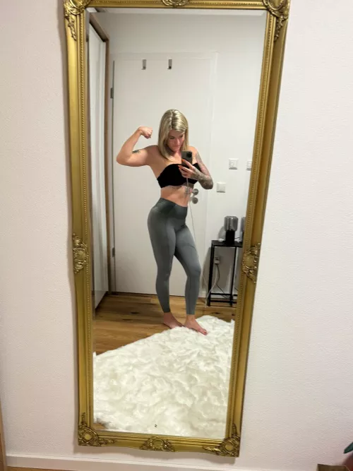 Single moms don't break, we just become stronger with each lift.