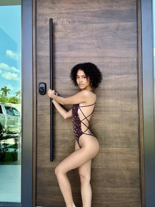 Small and irresistible