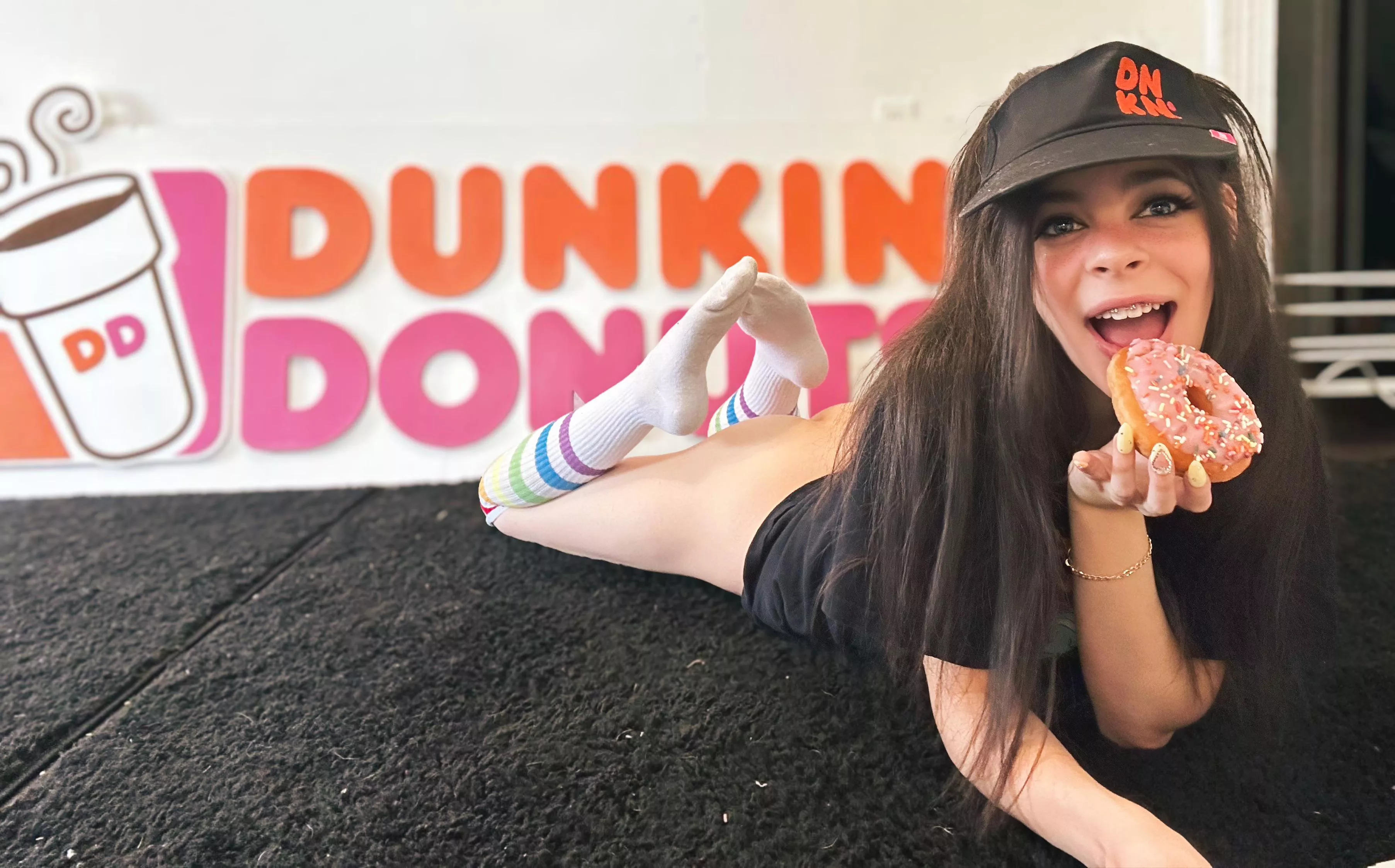 Whats your favorite kind of donut? My brace face isn’t even supposed to have ‘em! 