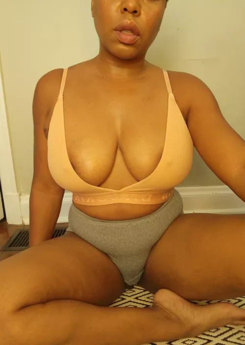 47yos Know How To Work That D