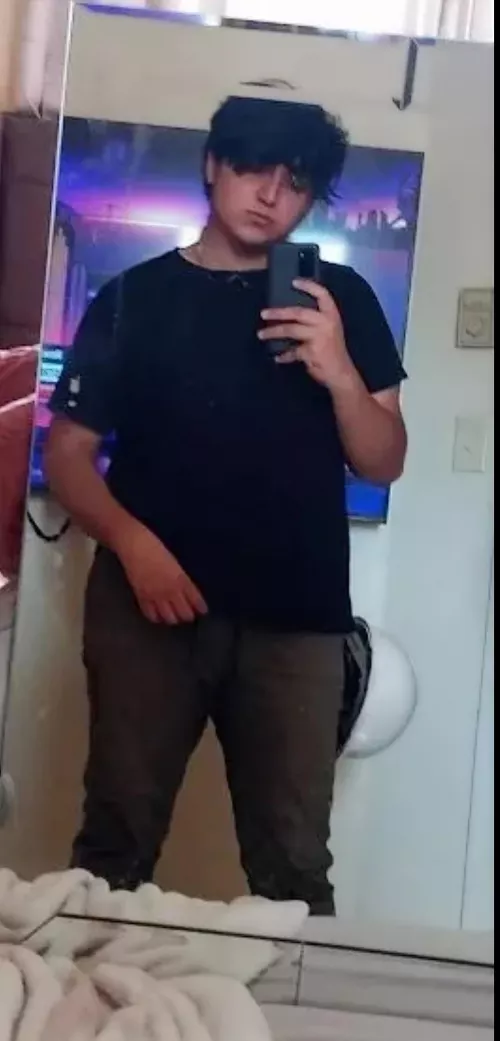 Anyone up to Play or Chat😁