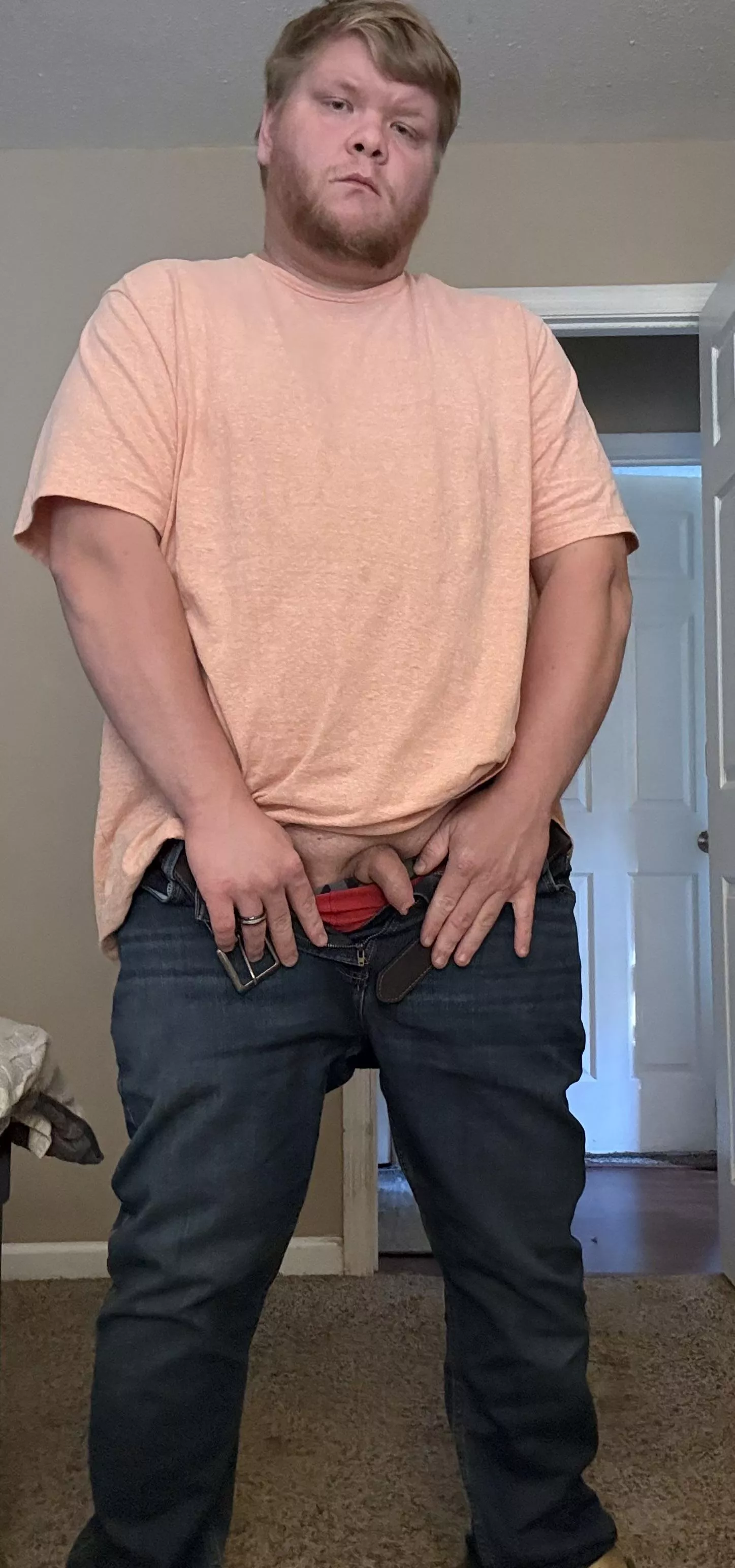 Bi married dad of two! Needs some attention! 