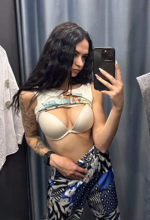 I look better without a bra, take it off and see for yourself