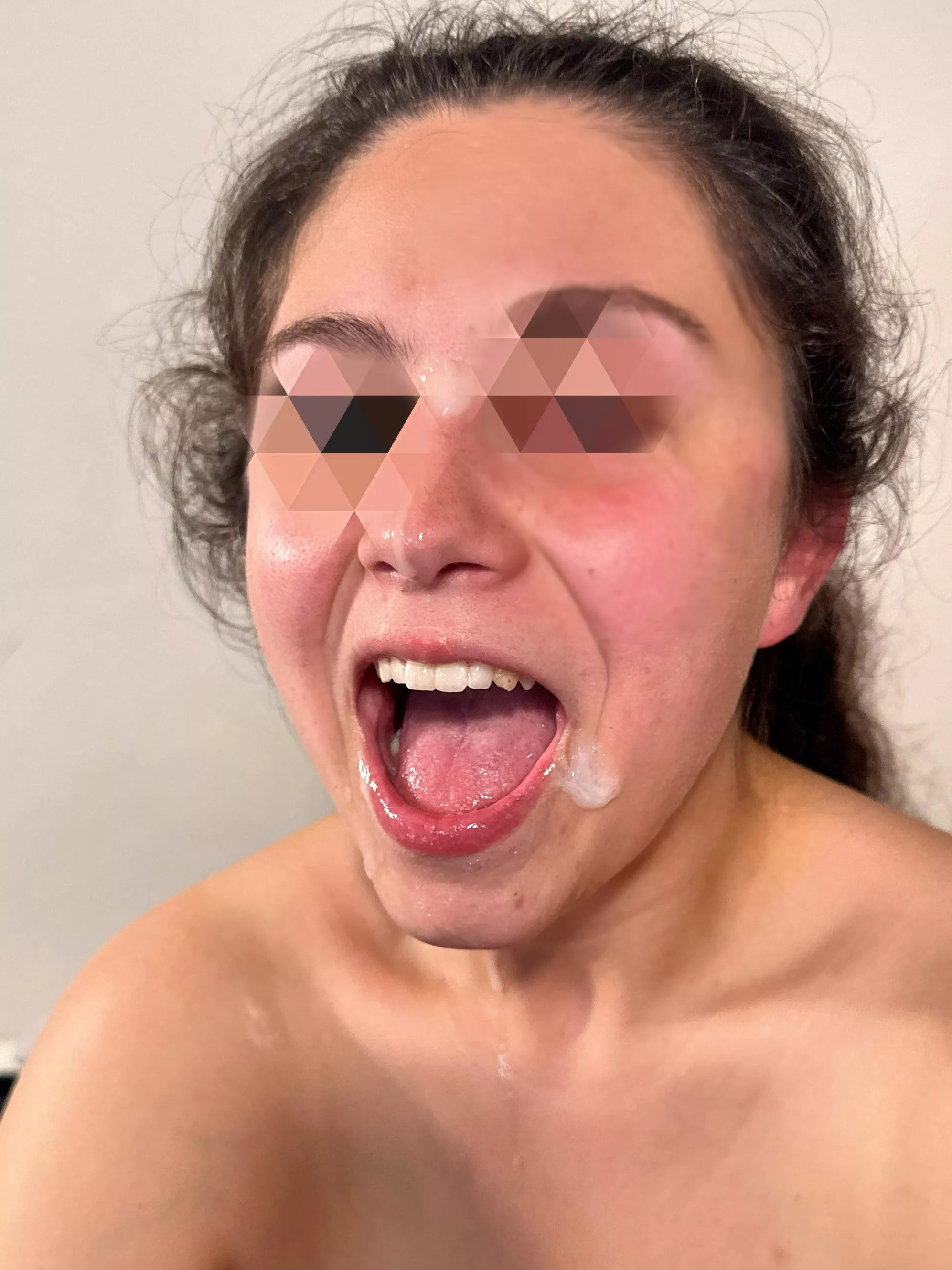 I’m just a happy little Cum Slut