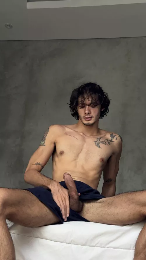 Is my tattoo turn you on ? 