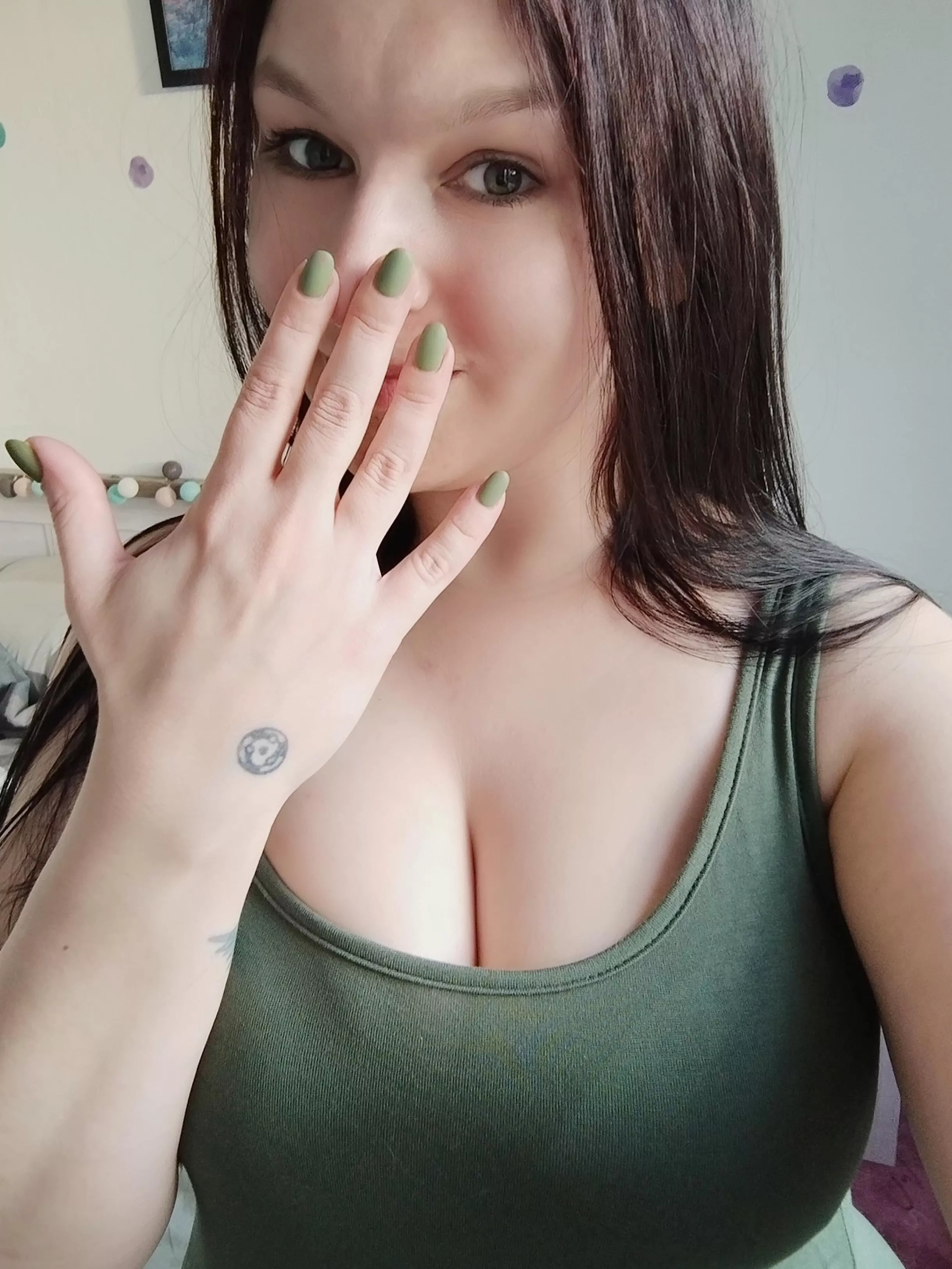 Who else loves green?