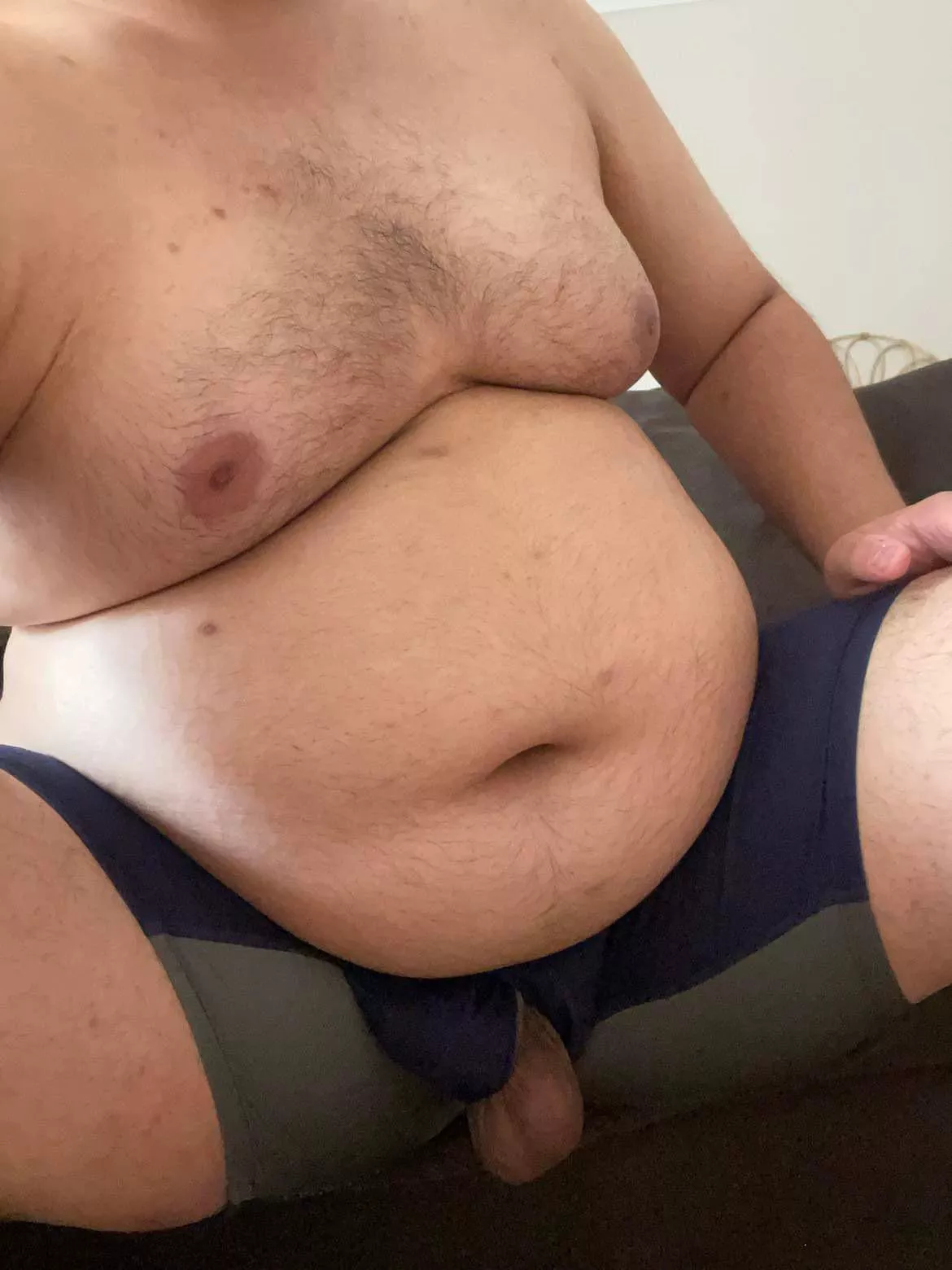 Who wants me to smack their face with deez nuts 