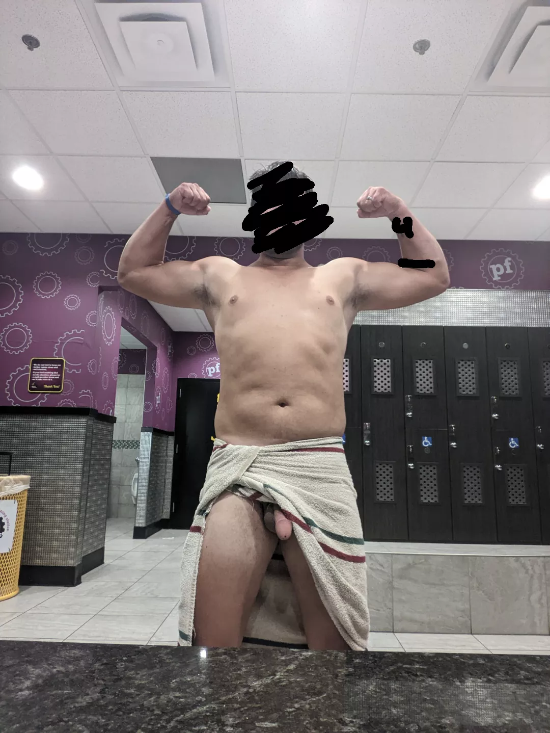 I need to workout again, I loved showering and getting fully nude in the locker room