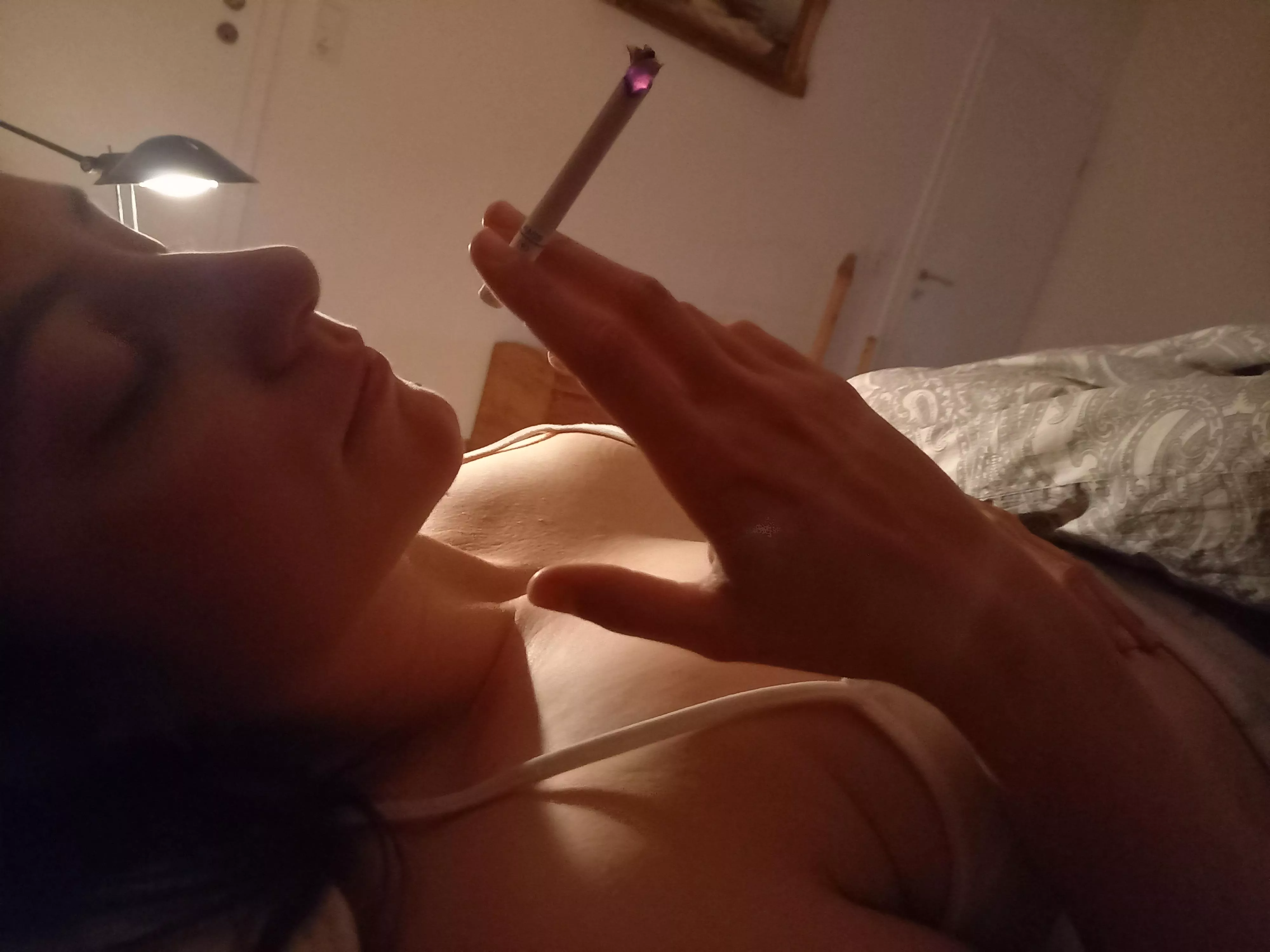 Same story every morning - who wanna see my tits?