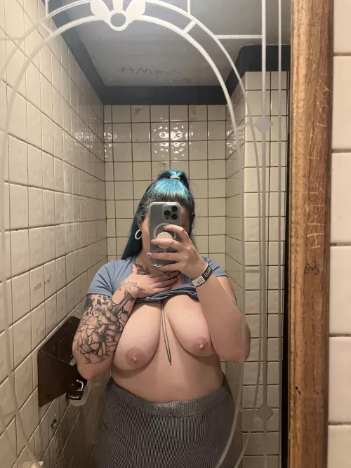 what would you say if you saw me in the bar? 