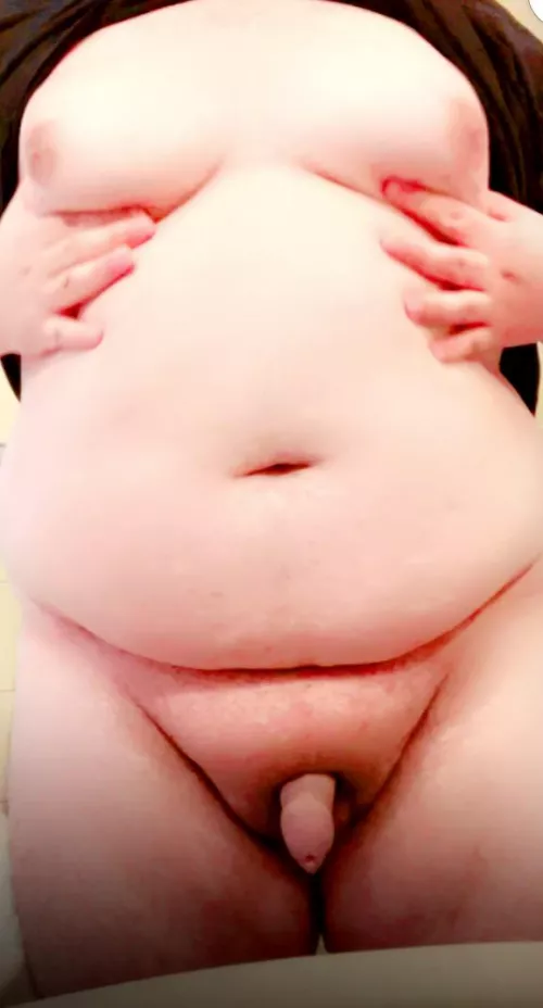 Who wanna suck my Boobs ?