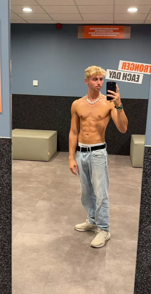 Who wants to shower with me after gym?