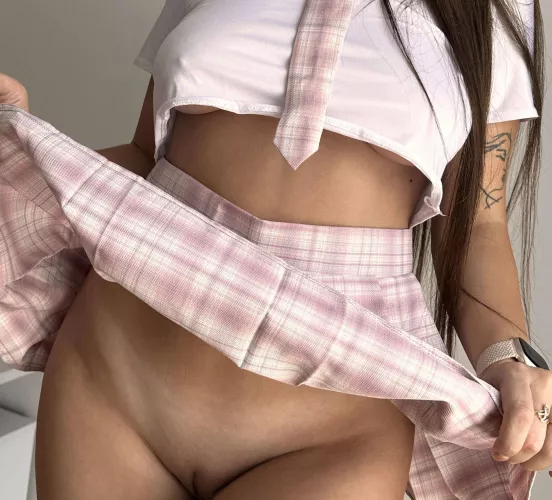 I don't wear panties under my skirt