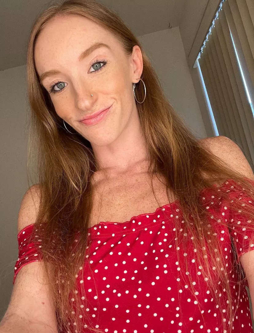 I hope red on a redhead it still cute [IRTR] 