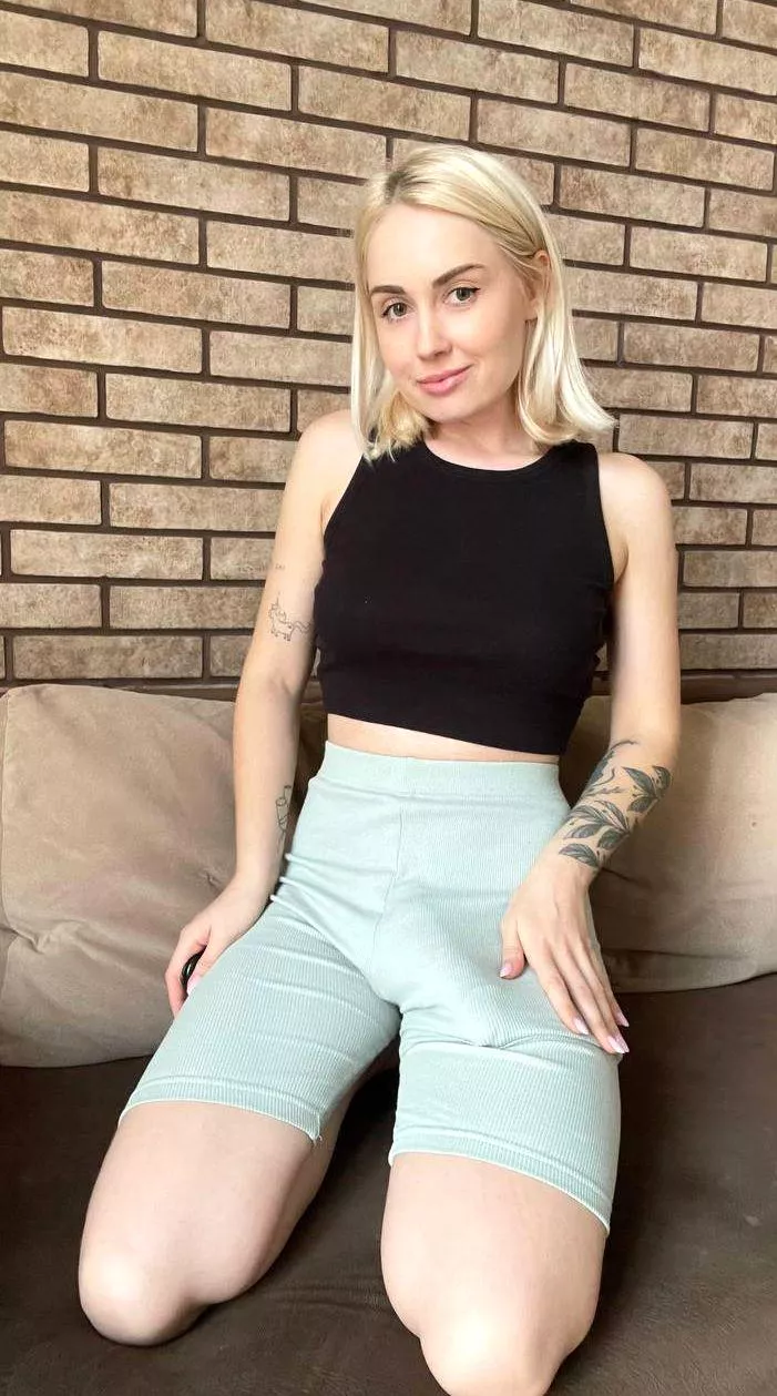 Looking at the slaves' virgin asses gave me a hard-on. Do you know how to help me?