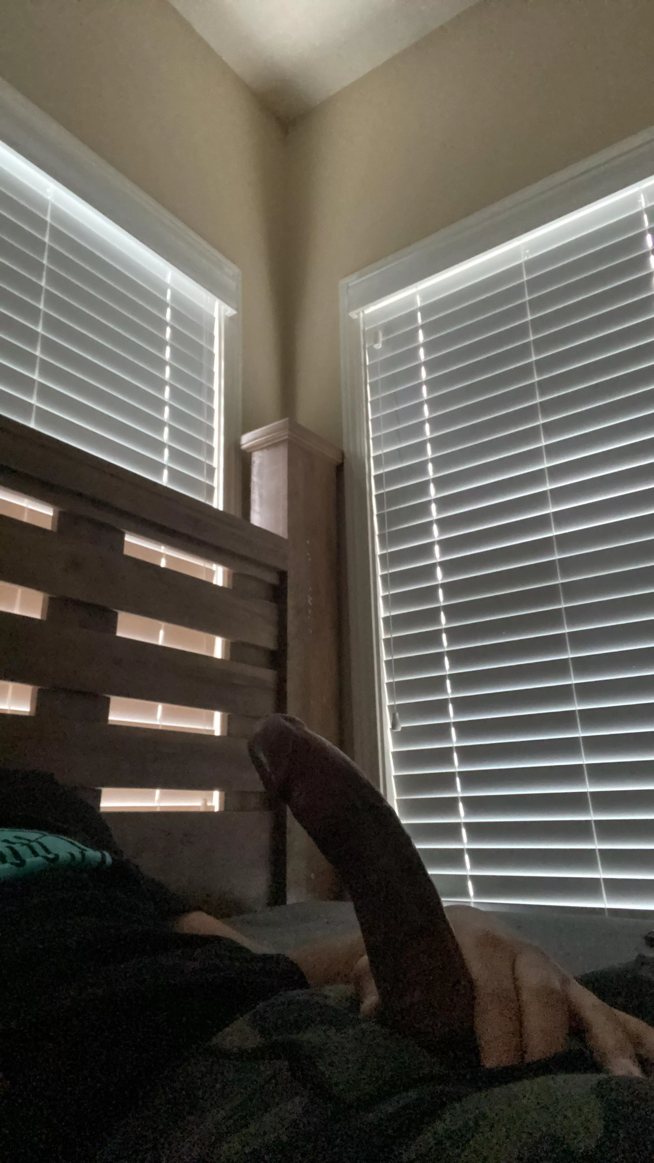 Want my dick covered in cream😩