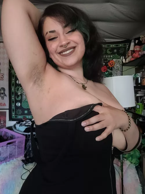 Bet you can't make me drop my dress :P