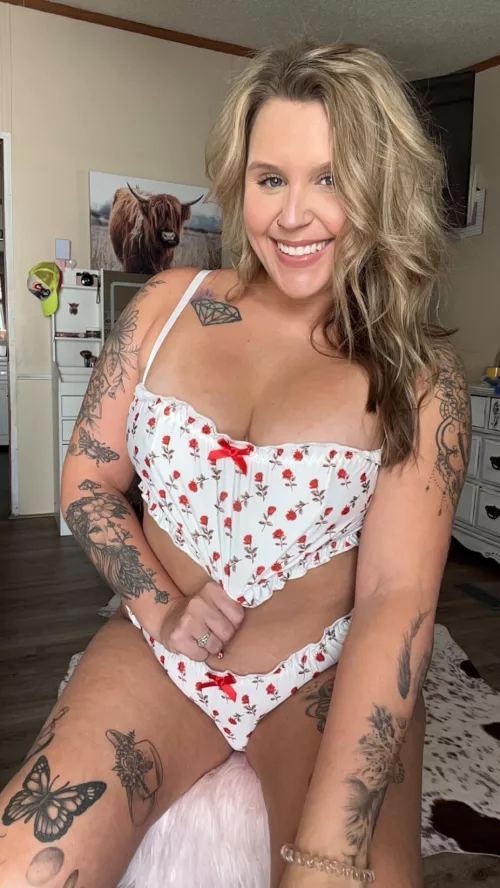 @breanaaa95 is where you can find me 