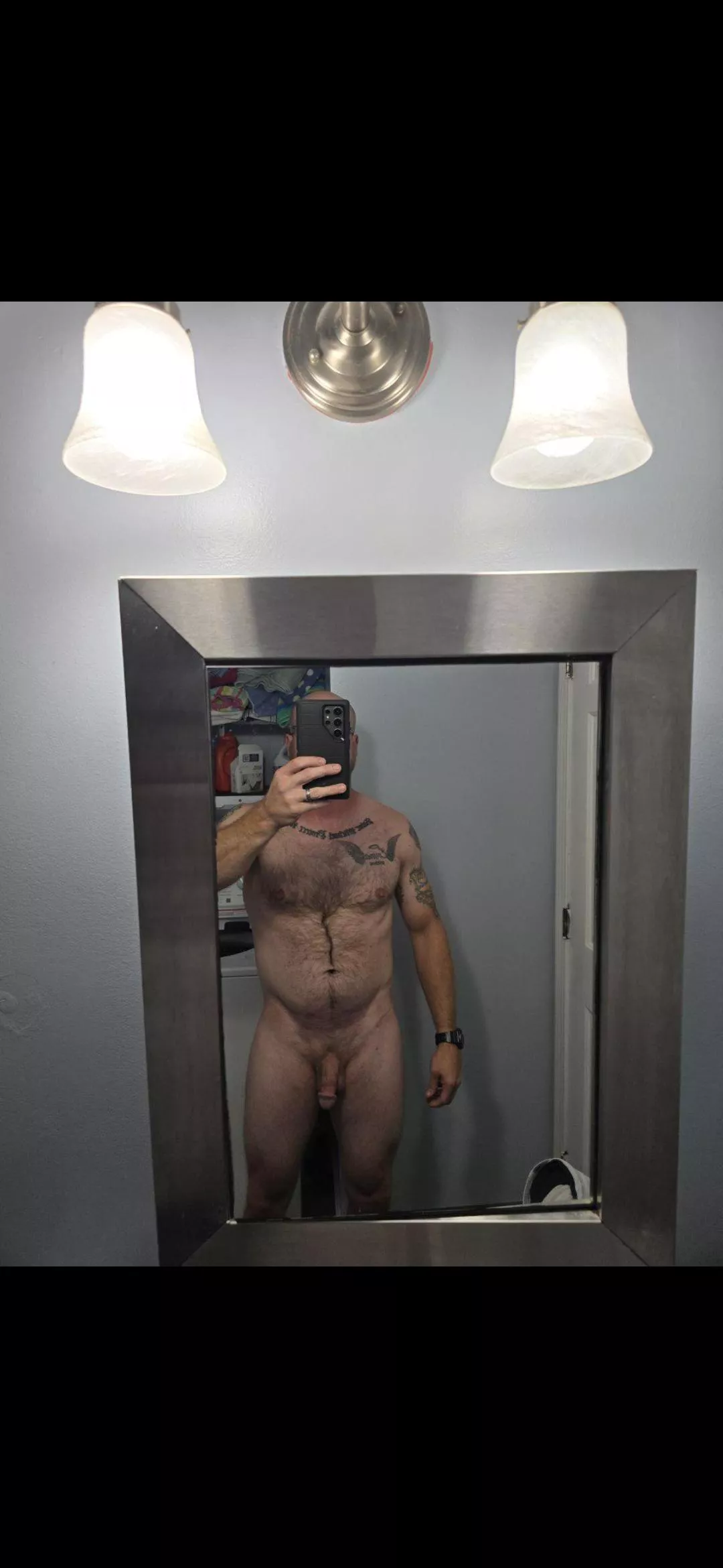 Dad (40) looking for a friend. Come say hi