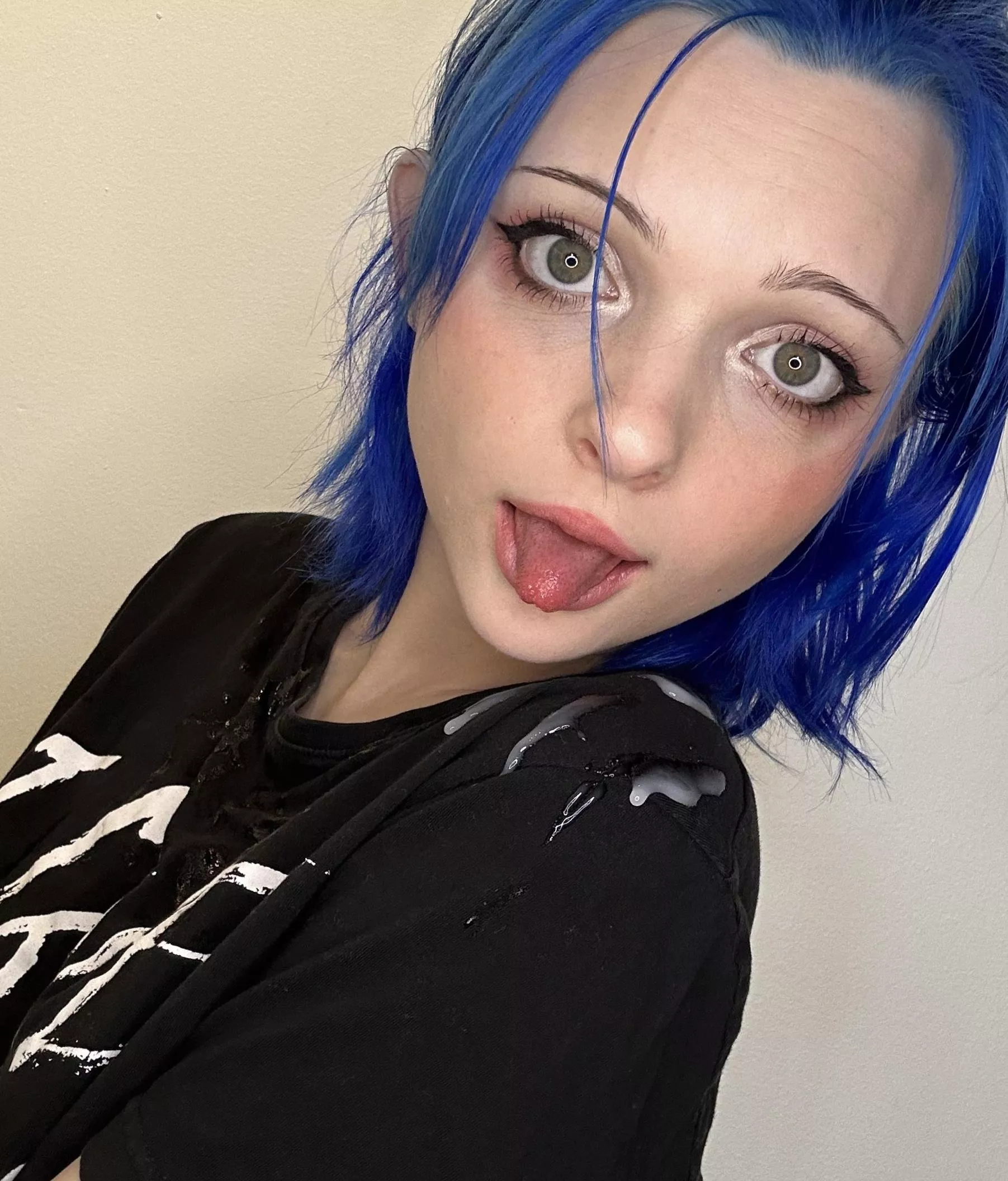 I need someone to take advantage of me right now