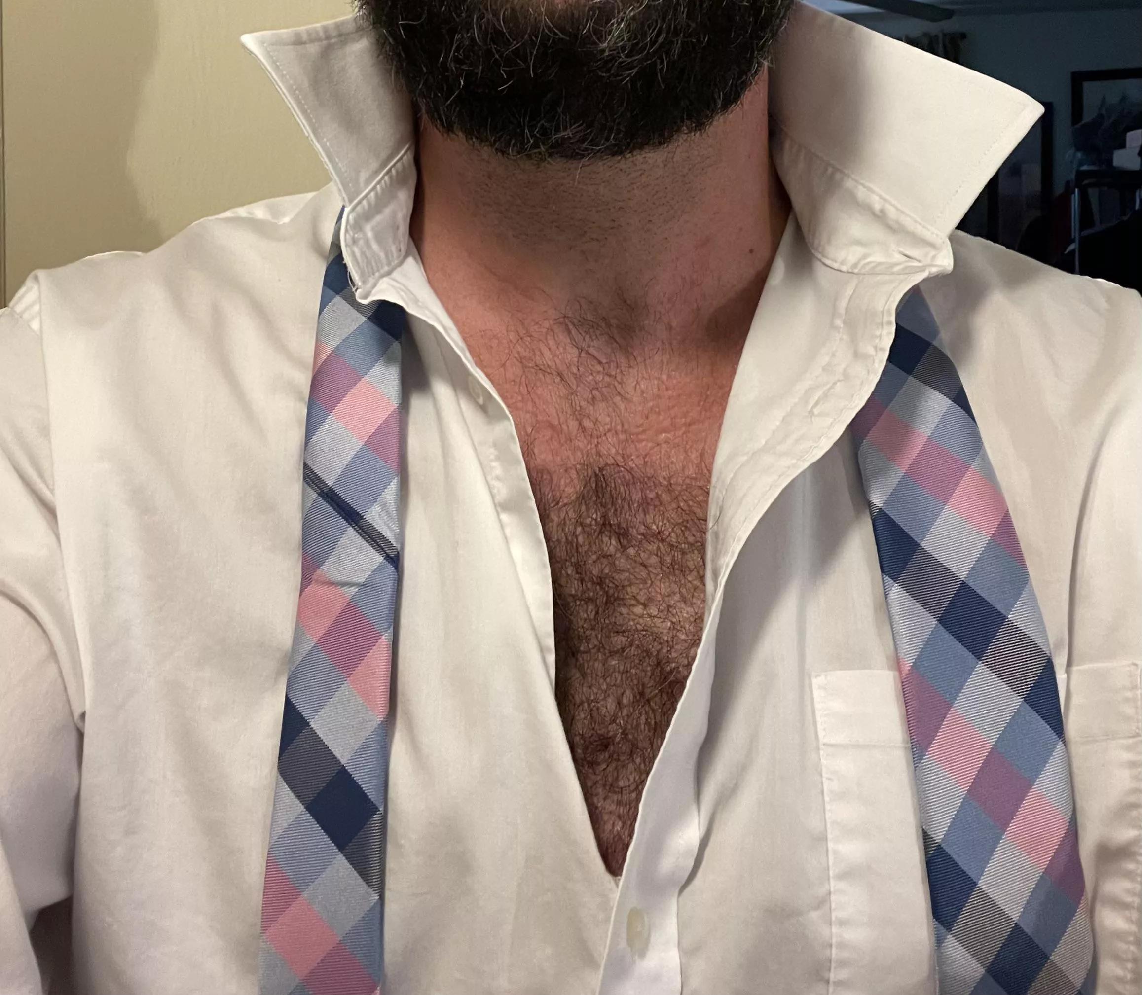 [42] in Texas. 6’4” 220 