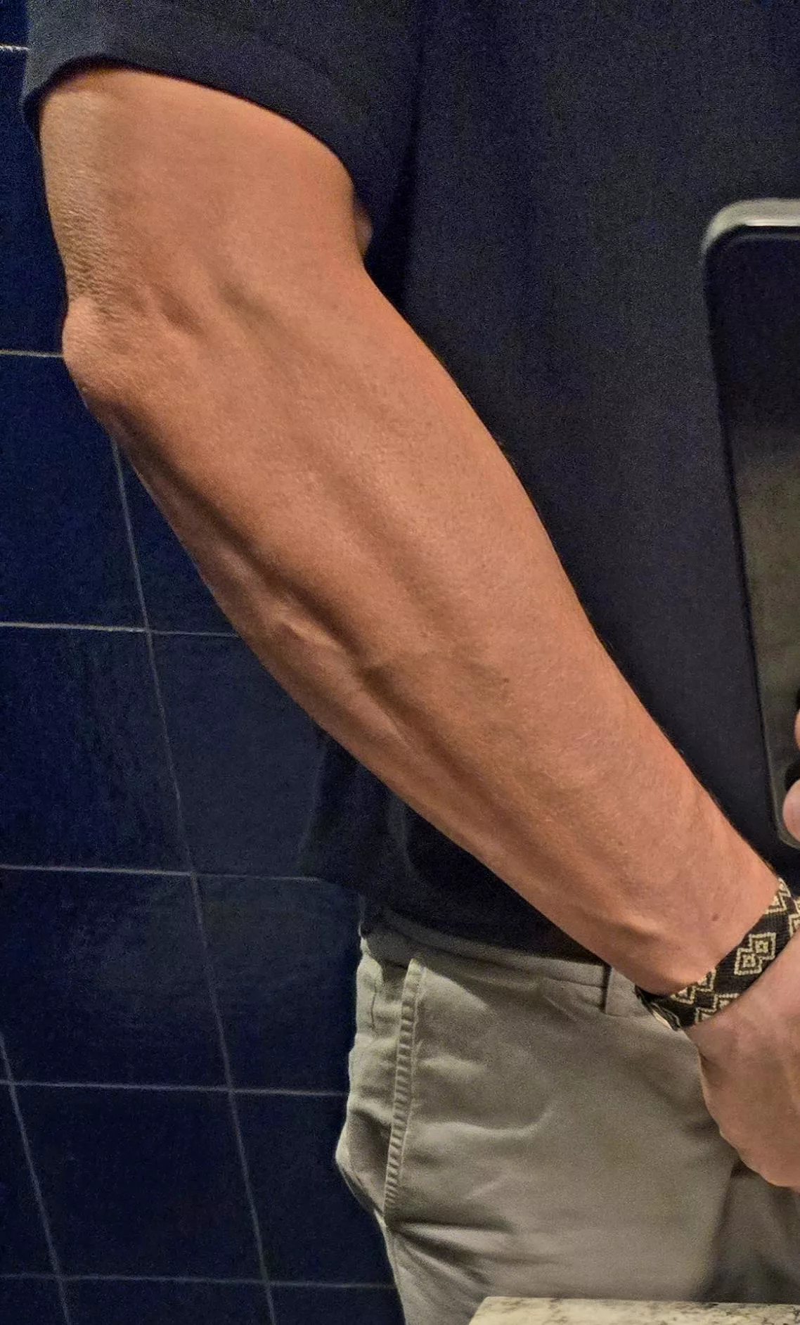 [48] I love wearing short sleeves so I can show off my forearms