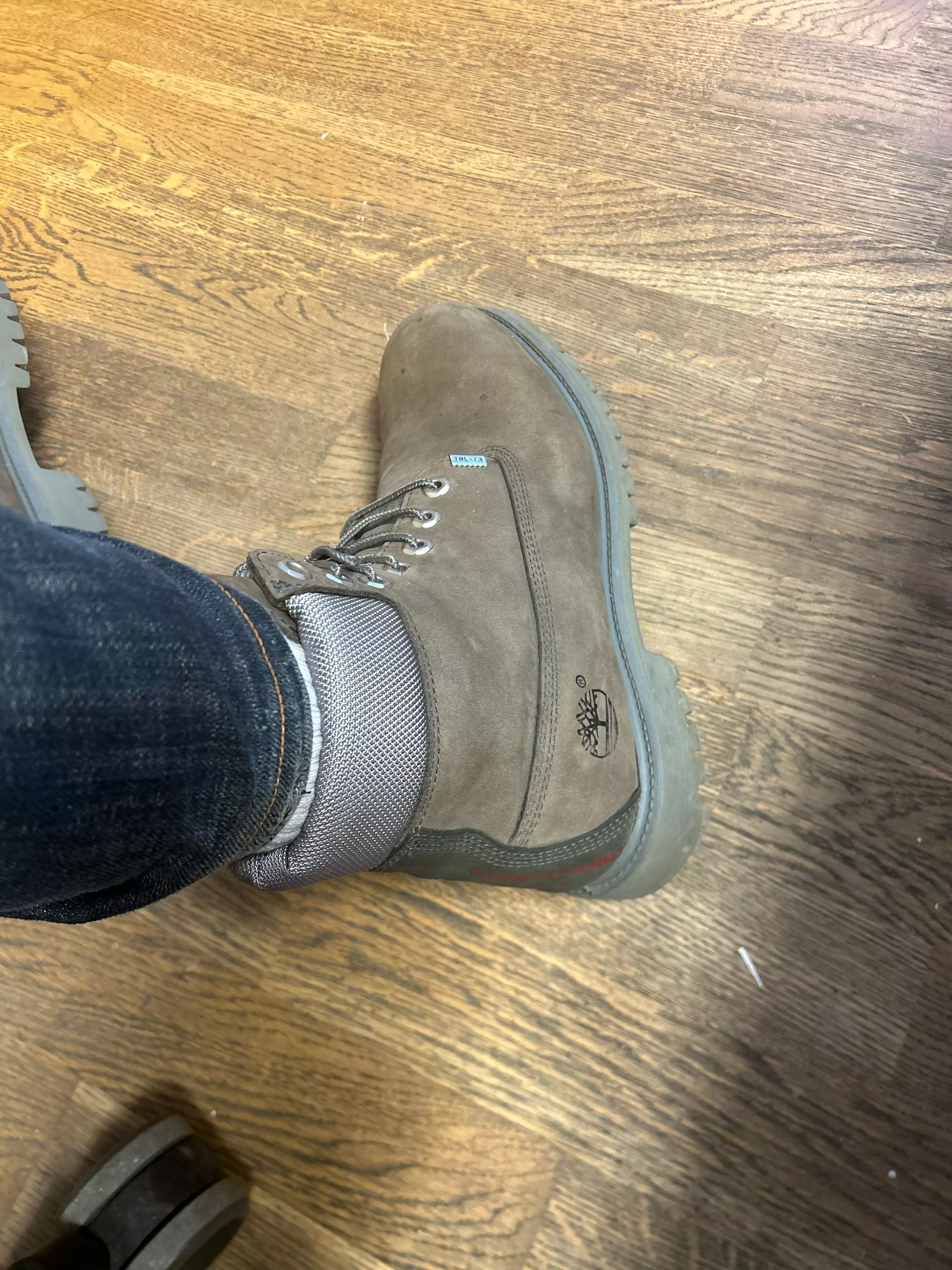 Does anyone know what timbs these are? It‘s my first pair of Timbs and in the tounge stands 33551 (bought on Vinted for 30€)