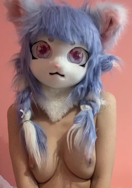 Hi ! Do you like my peaches ?