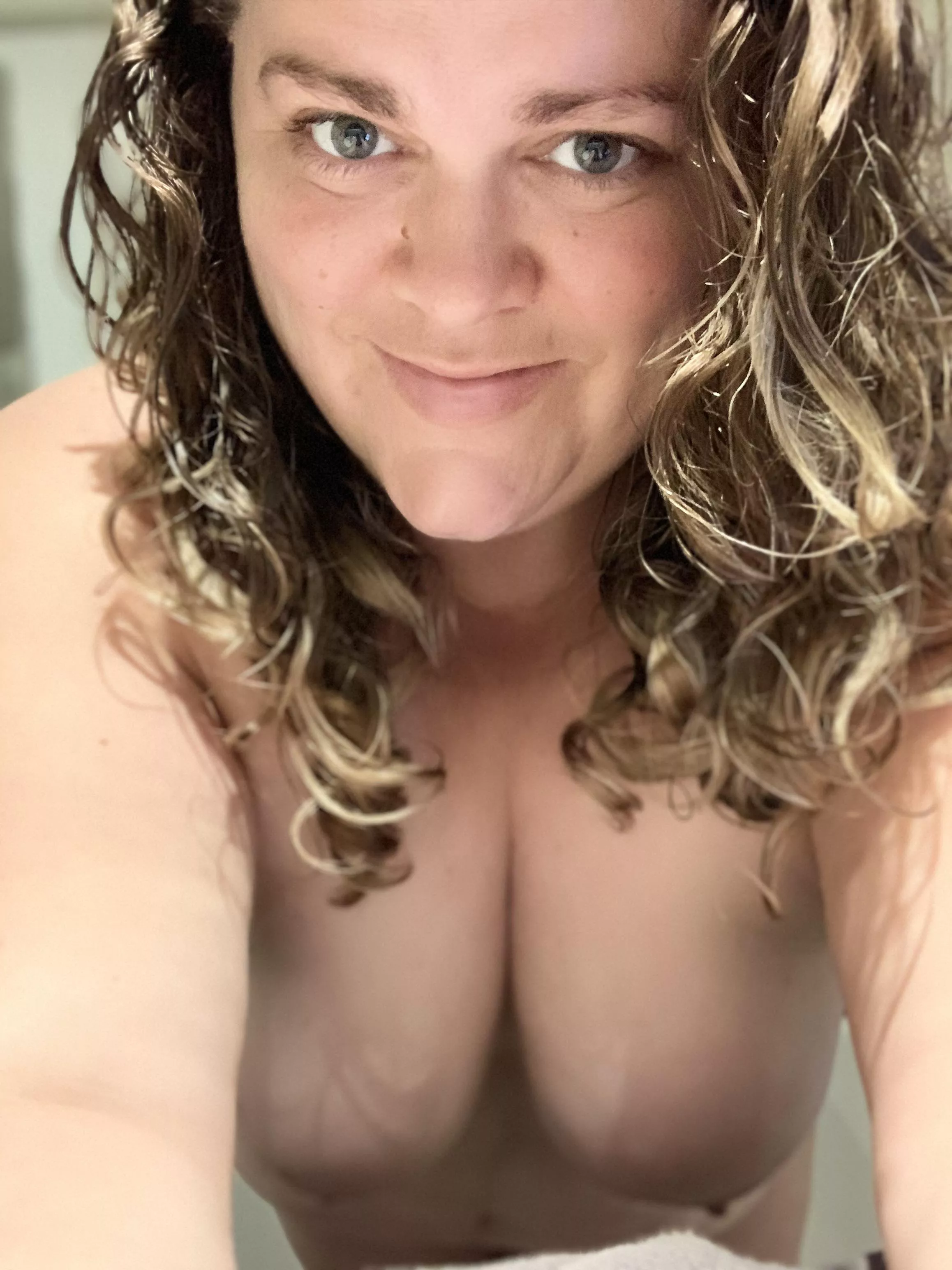 No woman gets an orgasm from shining the kitchen floor 