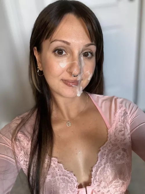Pretty in pink but prettier in cum