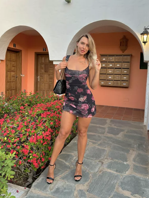 Too sexy or perfect for our first date?
