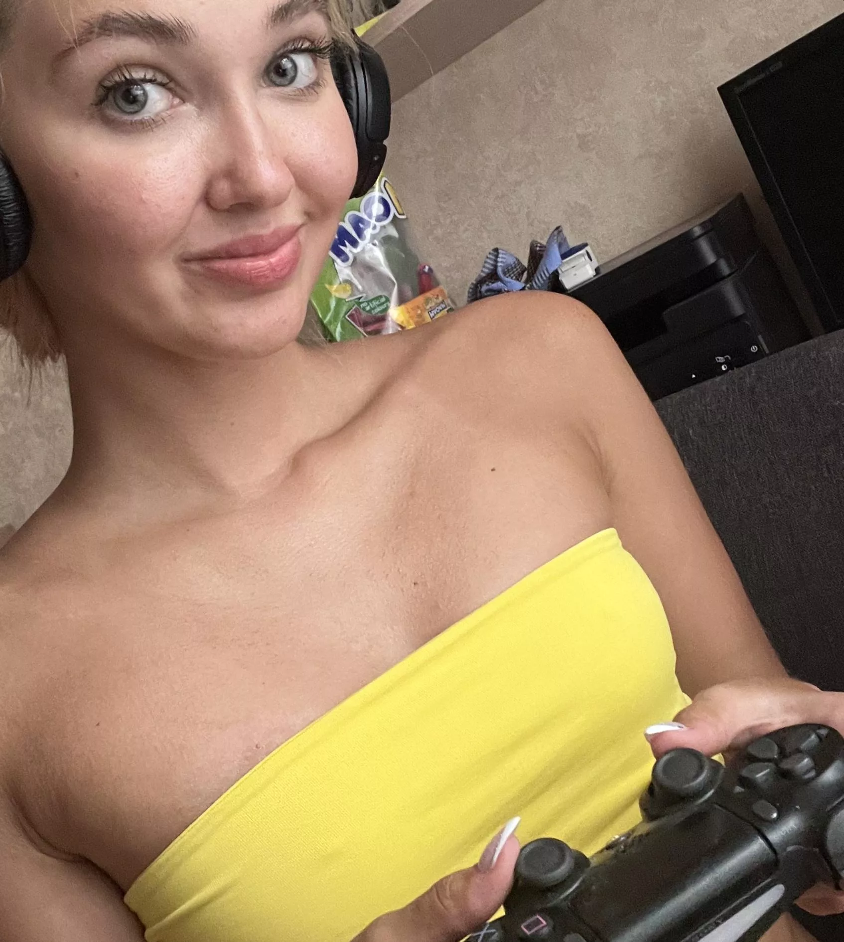 Would you give in to me in games