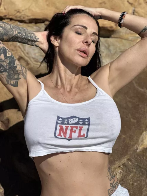  Your material MILF F48 