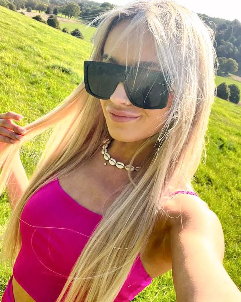 elegance is the only beauty that never fades