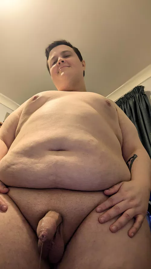 Hope you find me handsome enough 💋