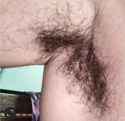 How I like my natural armpit smell!!! I never use deodorant. 