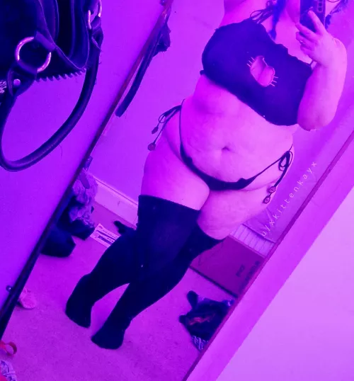 I'm back! I hope you've all missed me as much as I've missed you <3