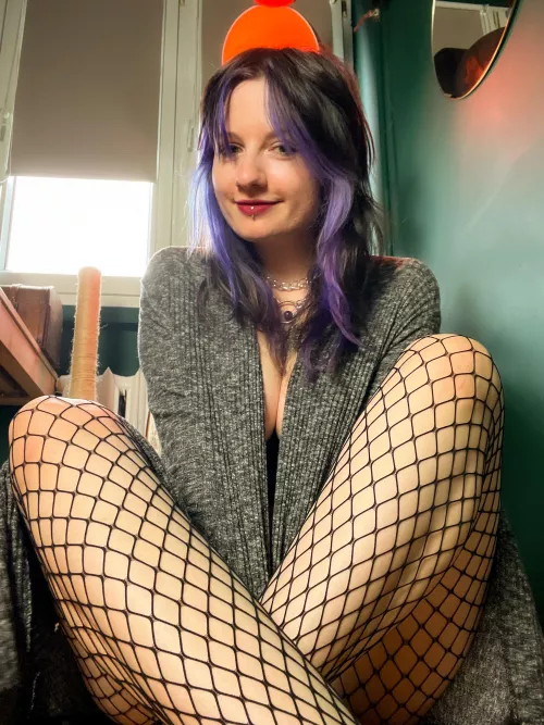 its a stay in bed day [f]