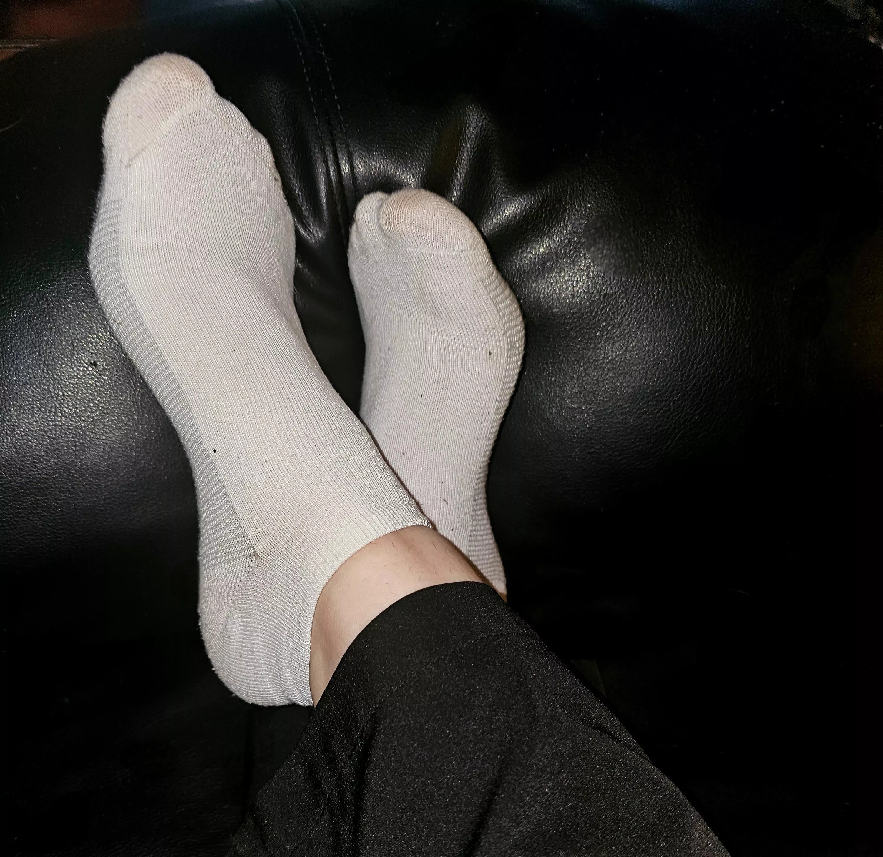 It's been such a long day! Who wants a whiff 😈 