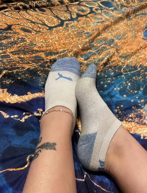 [Selling] I see that look in your eyes. What are you planning on doing with my cute puma socks? 🤭💕