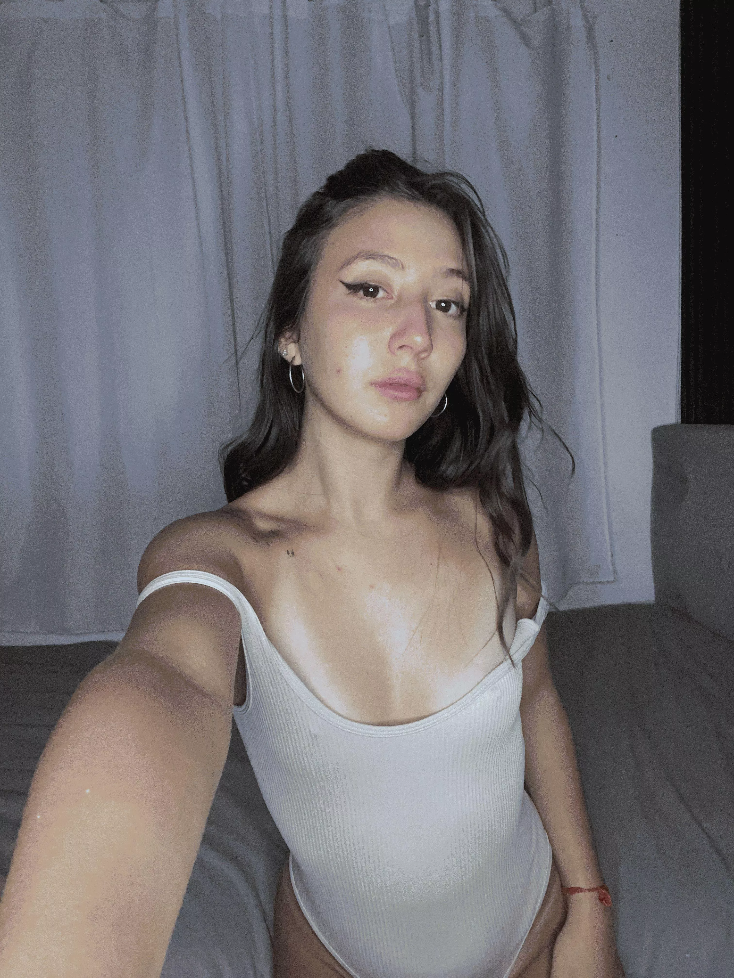 who can I fuck here during my Cuckold Pregnancy?