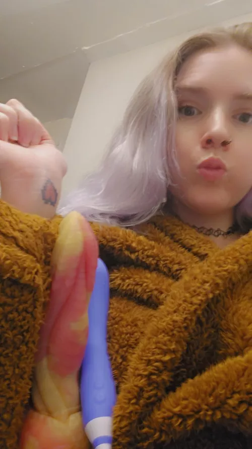 You know what time it is! (Orochi med bad dragon, loveense clit and vibrator)