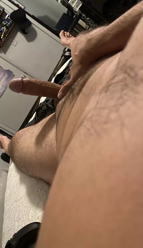 27 latino horny af. Any bros welcomed to jerk SC: c.skeetz76