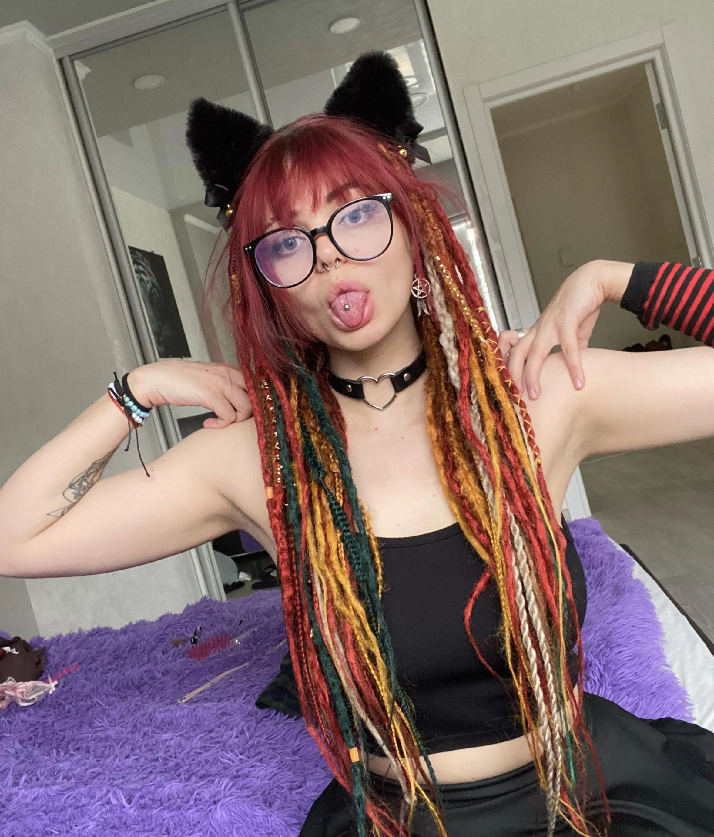 Domesticate this cat girl or keep me wild