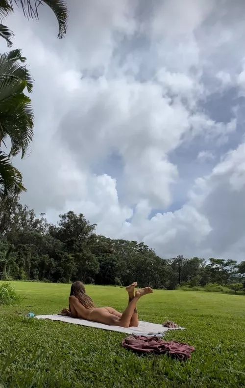 Favorite thing to do on a warm tropical day 🌴