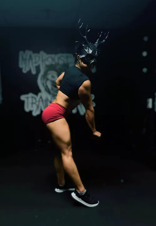 halloween ain’t ready for this built baddie