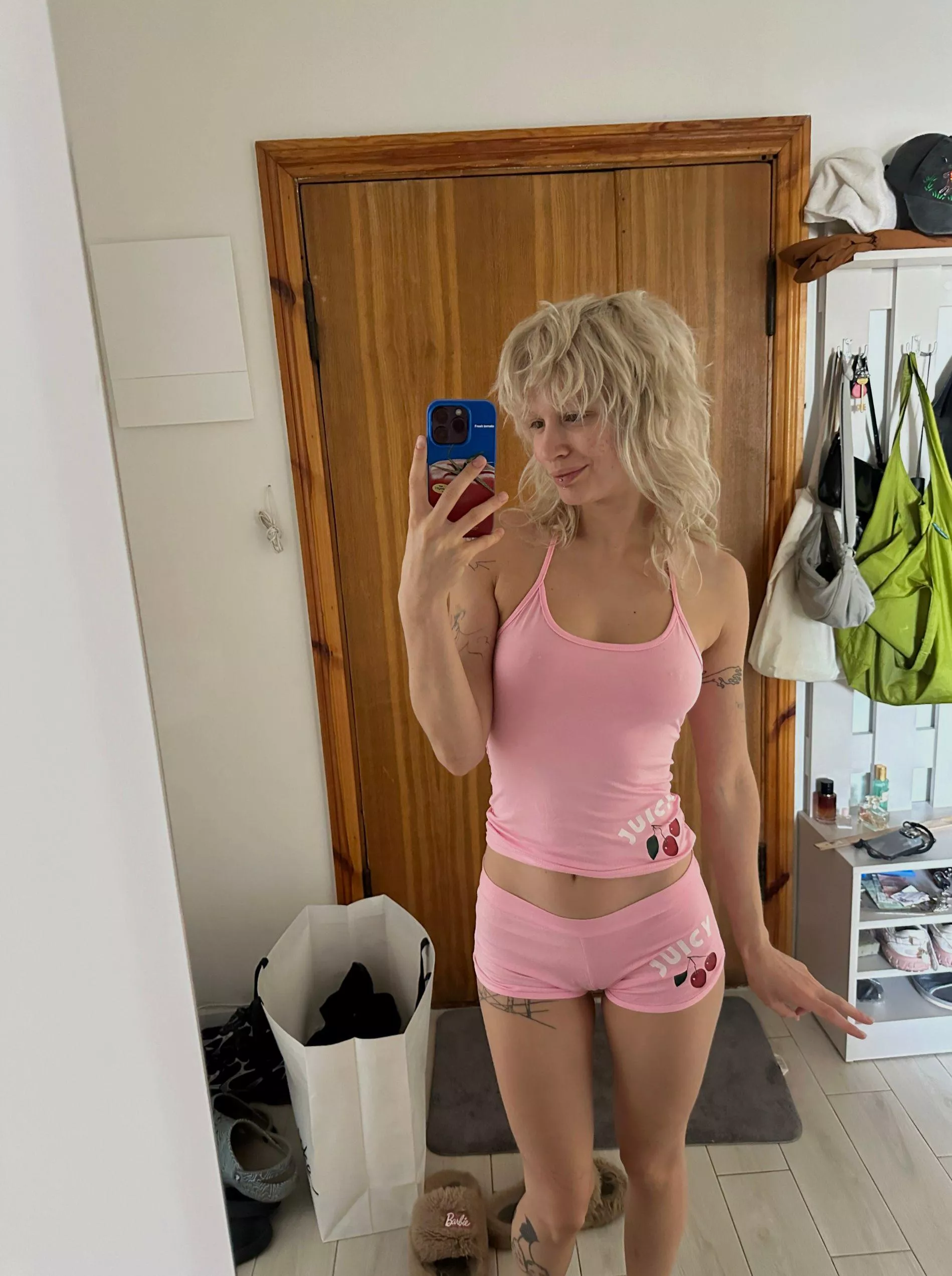 Pink is my favorite color 