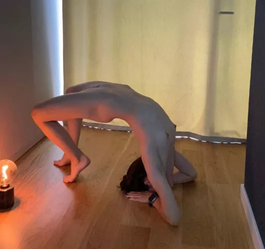 Strong, shapely legs and an amazing tummy because 