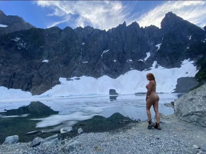 What do you think the water temperature was